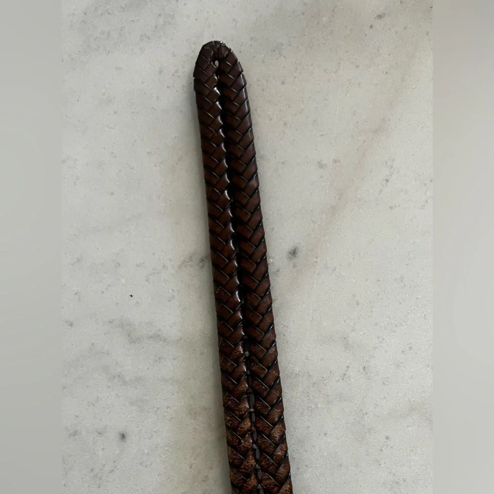 Men’s  Fossil Belt Size 42 Dark Brown Braided Leather With Brass Buckle